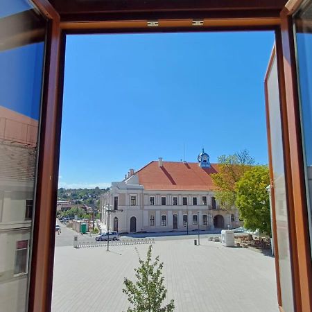 Apartament Stefan Lägenhet Turda Exteriör bild