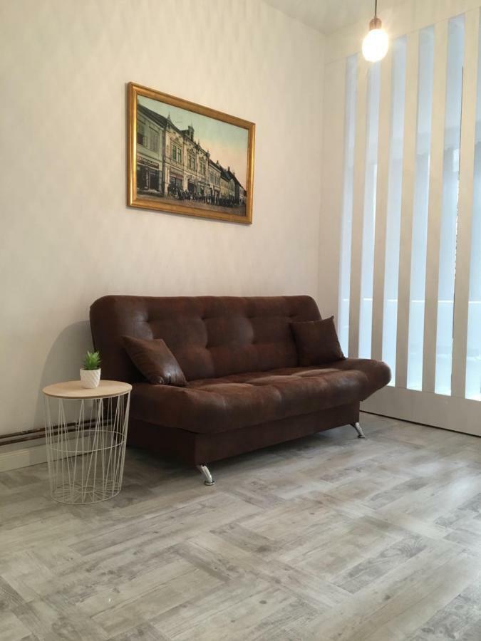 Apartament Stefan Lägenhet Turda Exteriör bild